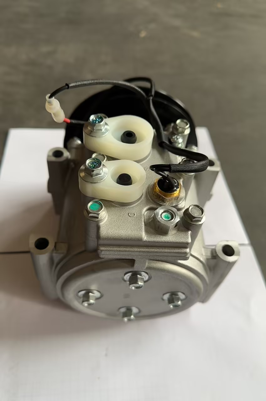 Heavy-Duty A-Groove 24V Scroll Compressor for Mitsubishi