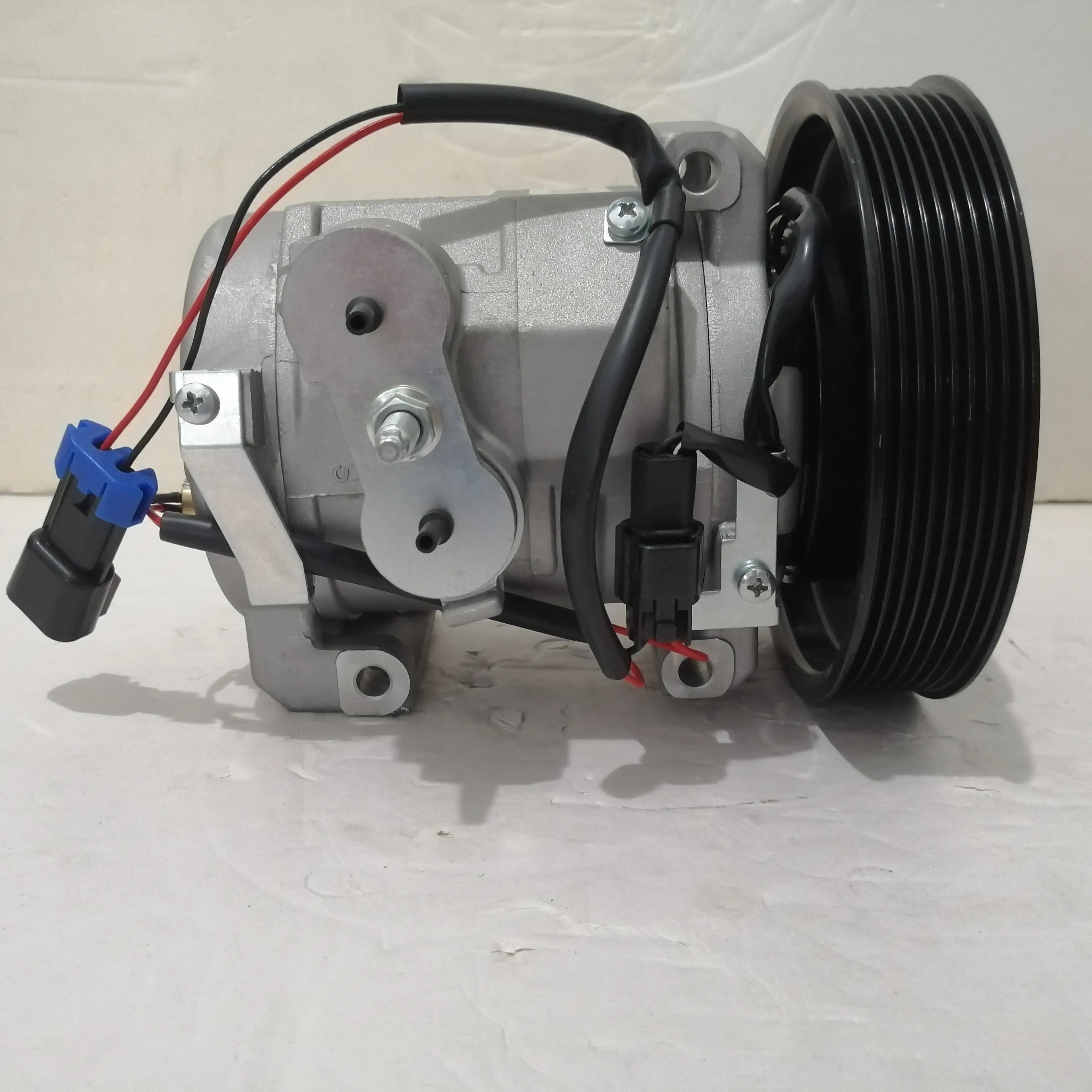 Durable 10PA15 Piston Compressor for Freightliner
